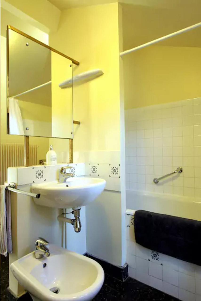 Maison de maître à BRAM # Jacuzzi Extérieur photo